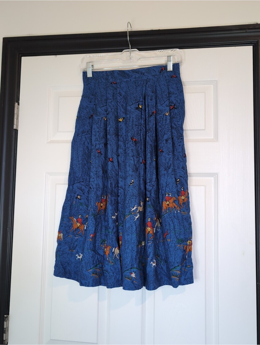 Size 6 vintage blue animal horse dog deer print skirt